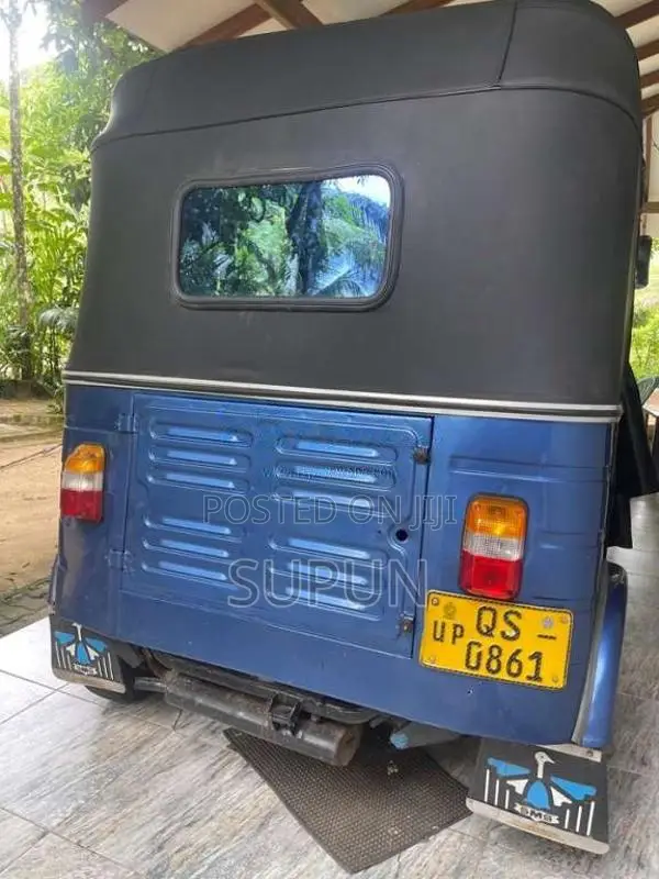 Bajaj 4 Stroke 2008 Three Wheel (Used)