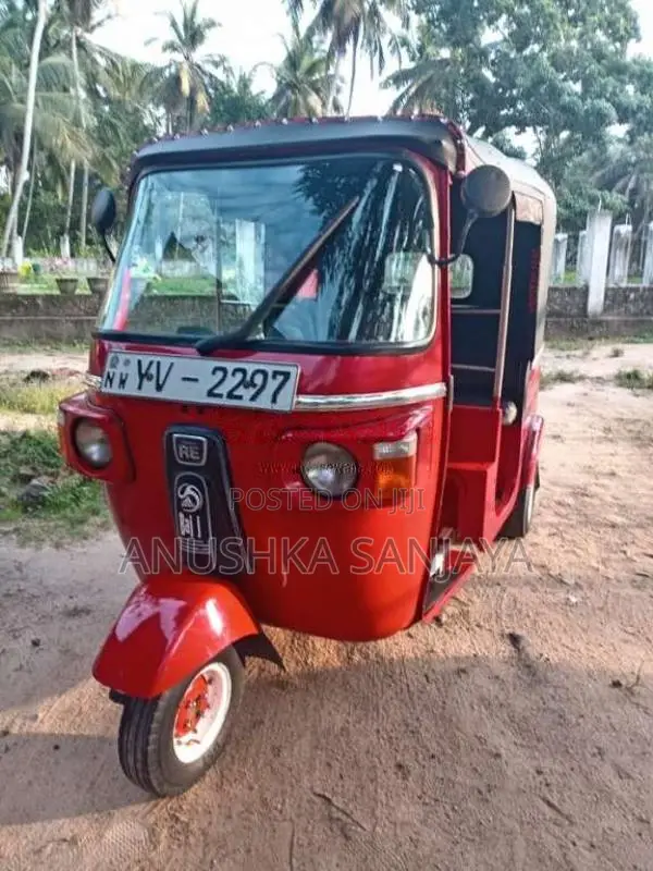 Bajaj Re 205 2012 Three Wheel (Used)