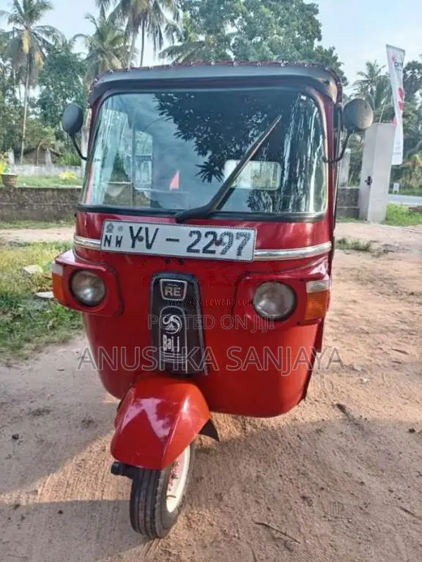 Bajaj Re 205 2012 Three Wheel (Used)
