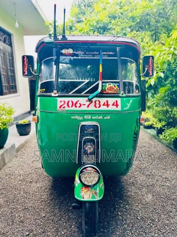 Bajaj RE 2 Stroke 2000 Three Wheel (Used)