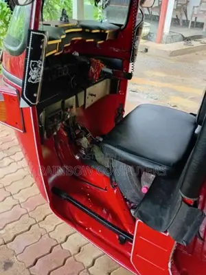 Bajaj RE 2010 Three Wheel (Used)