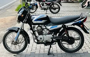 Bajaj CT-100 2014 Motorbike (Used)