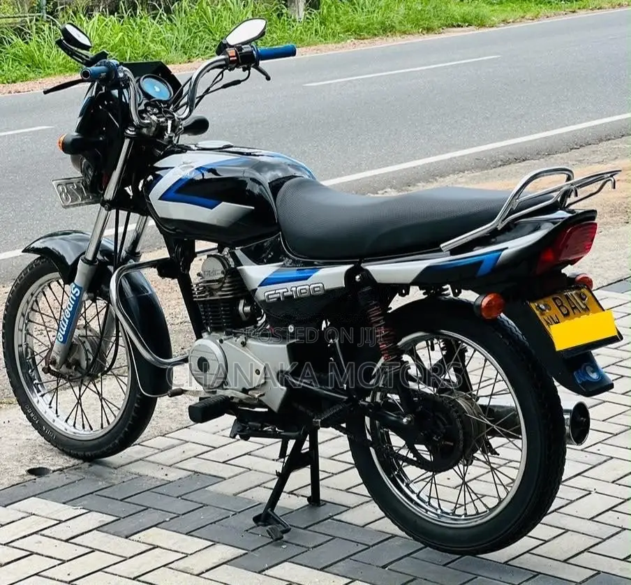 Bajaj CT-100 2014 Motorbike (Used)