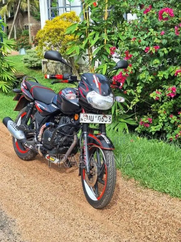 Bajaj Discover 2008 Motorbike (Used)