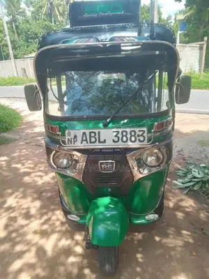 Bajaj 4 Stroke 2016 Three Wheel (Used)