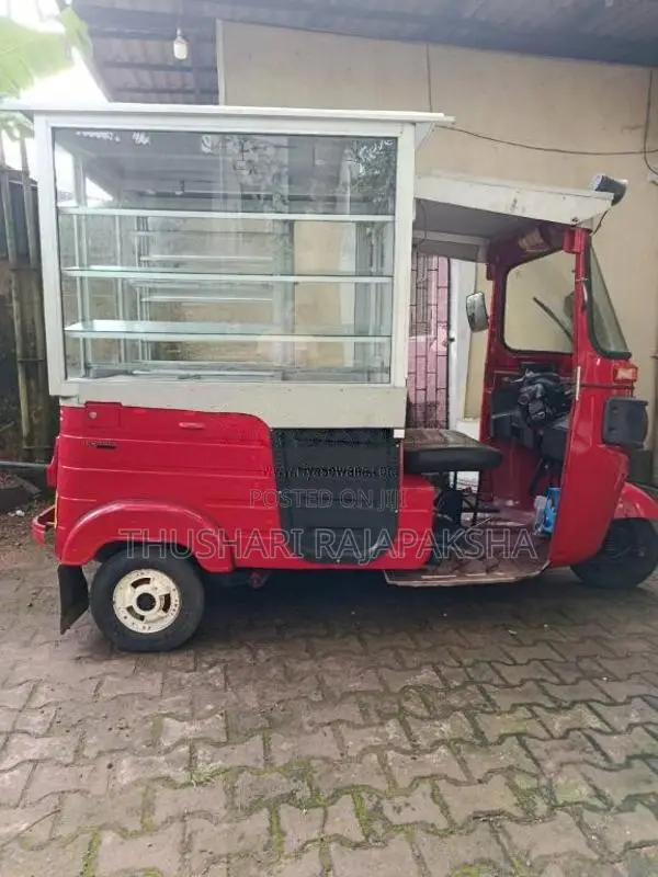 Bajaj RE 4 Stroke 2015 Three Wheel (Used)