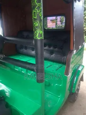 Bajaj 4 Stroke 2016 Three Wheel (Used)