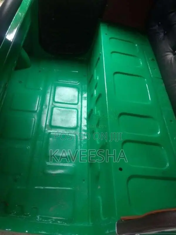 Bajaj 4 Stroke 2016 Three Wheel (Used)