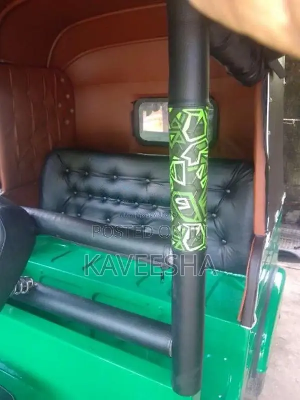 Bajaj 4 Stroke 2016 Three Wheel (Used)