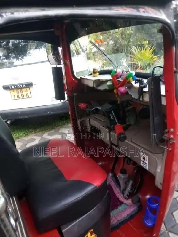 Bajaj RE 2015 Three Wheel (Used)
