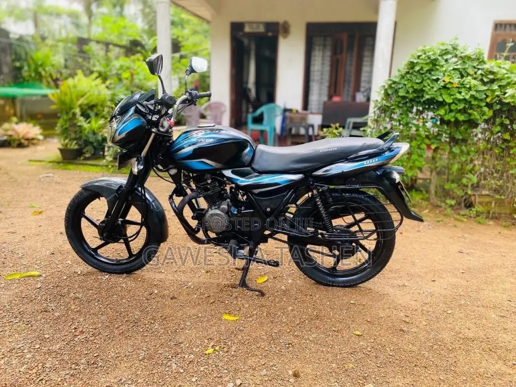 Bajaj Discover 2010 Motorbike (Used)