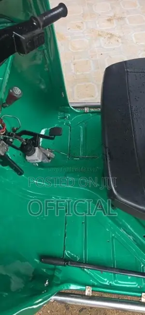 Bajaj RE 2008 Three Wheel (Used)