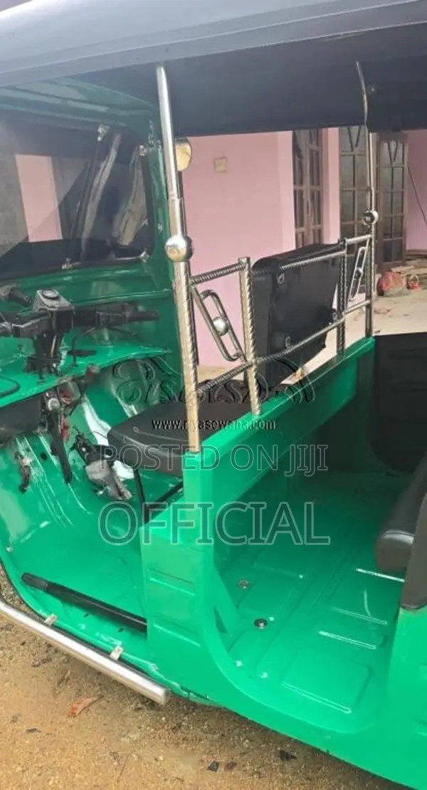 Bajaj RE 2008 Three Wheel (Used)