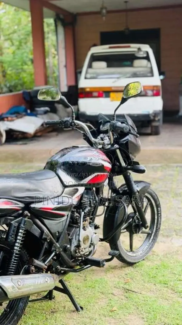 Bajaj Discover 100 2010 Motorbike (Used)