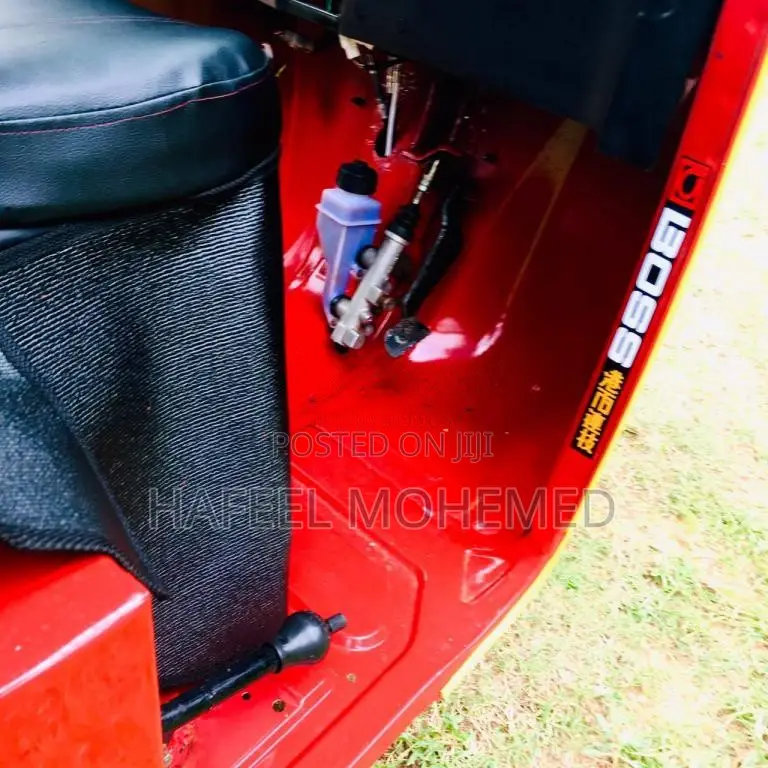 Bajaj RE 2015 Three Wheel (Used)