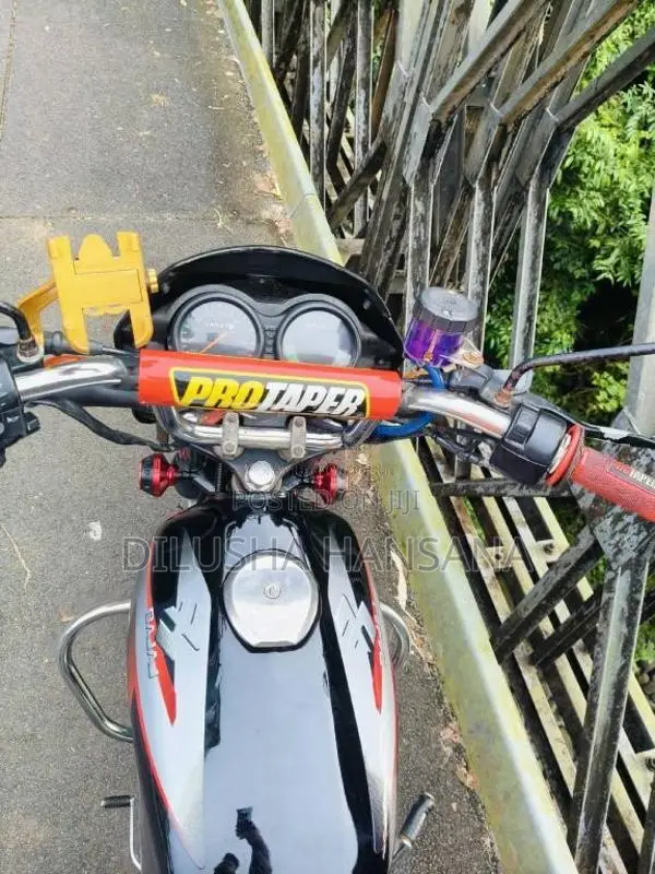 Bajaj CT-100 2016 Motorbike (Used)
