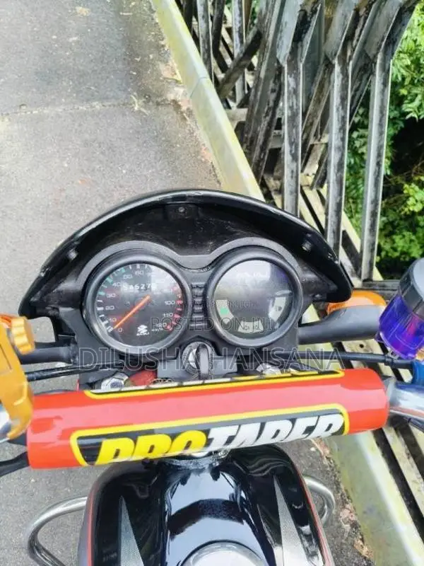 Bajaj CT-100 2016 Motorbike (Used)