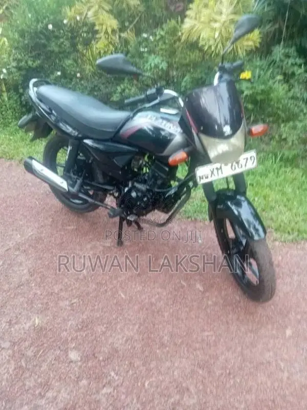 Bajaj Platina 2012 Motorbike (Used)