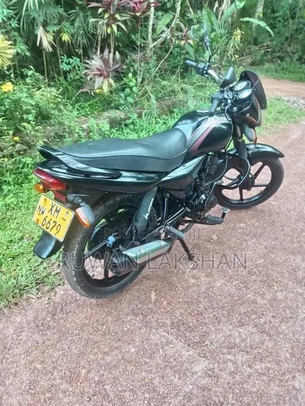 Bajaj Platina 2012 Motorbike (Used)