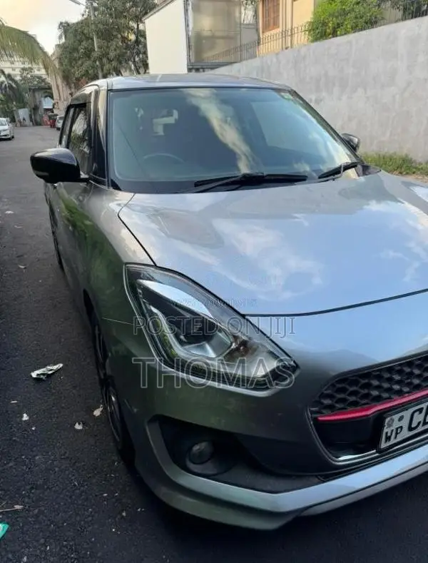 Suzuki Swift Rs 2017 Car (Used)