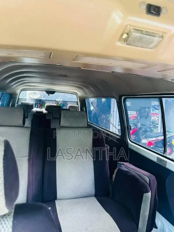 Nissan Caravan 1999 Van (Used)