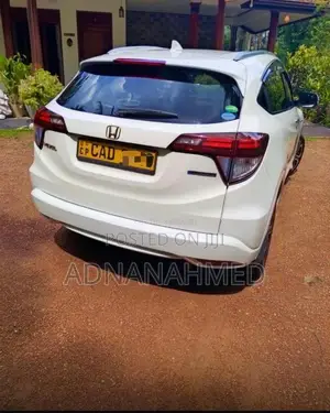 Honda Vezel Orange 2015 SUV (Used)