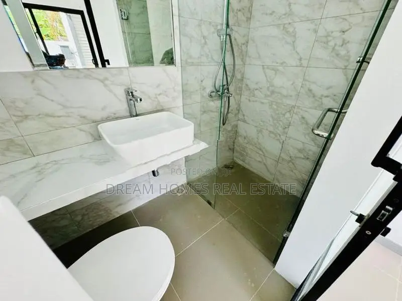 Brand new House Sale in Thalawathugoda