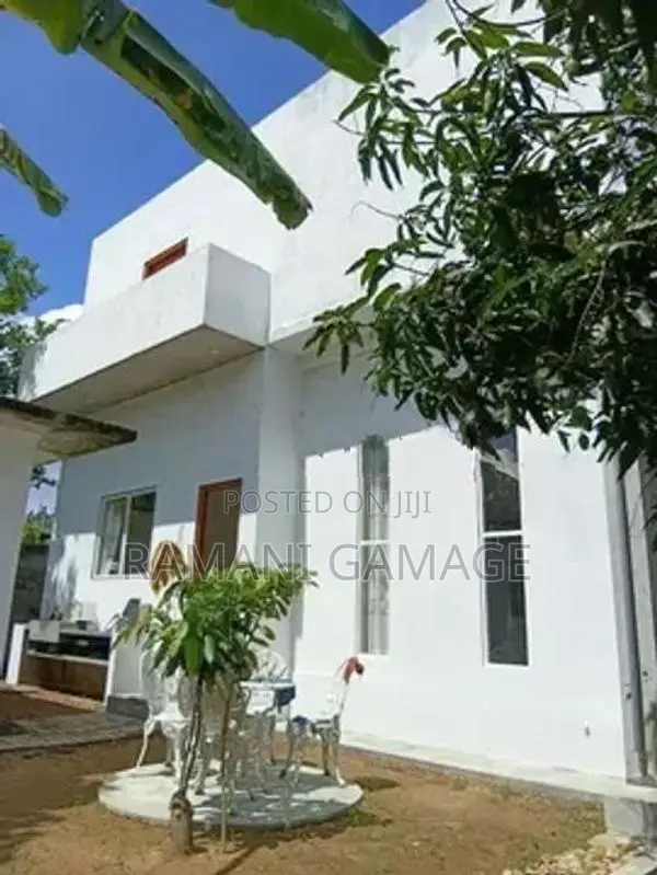 House For Sale In Kiriwattuduwa Homagama