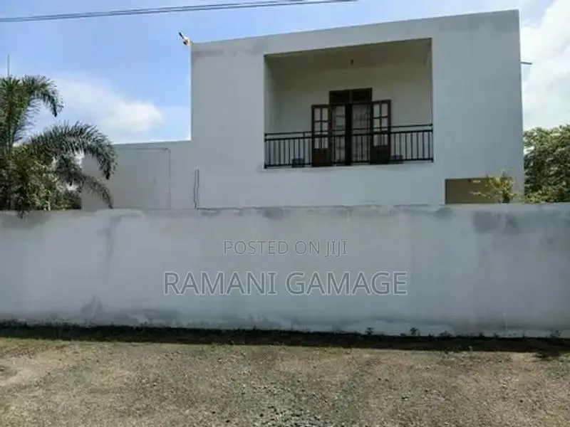 House For Sale In Kiriwattuduwa Homagama