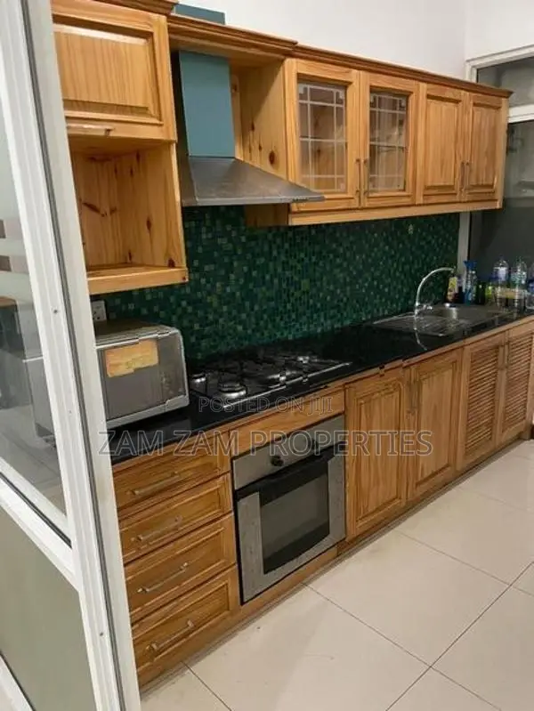 Furnished Luxury Apartment For Sale in Hill Street Dehiwala
