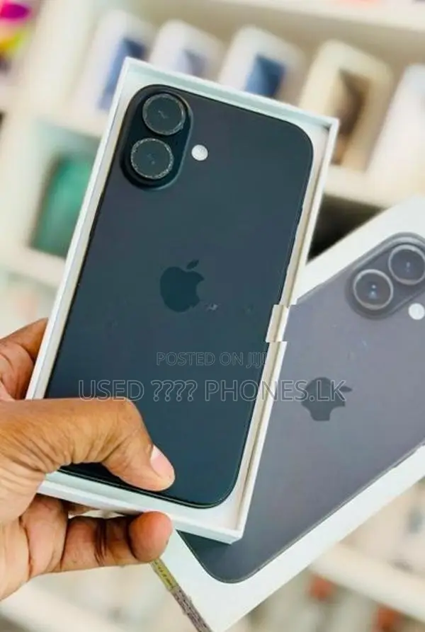Apple iPhone 16 128GB (Used)