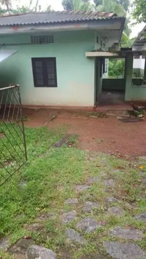 MAHARAGAMA : 15 PERCHES PRIME LAND FOR SALE