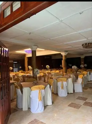 KANDY : 5000 SQFT (172P) PROPERTY WITH WEDDING / RECEPTION HALL FOR SA
