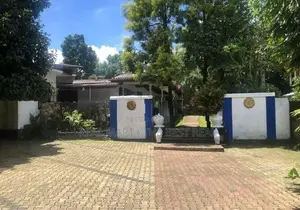KANDY : 5000 SQFT (172P) PROPERTY WITH WEDDING / RECEPTION HALL FOR SA