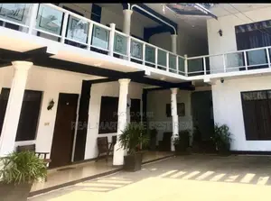 NEGOMBO : 10-BR (30P) HOTEL WITH POOL FOR SALE