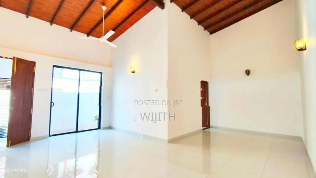 සුපරි තනිමහල් නිවසක් විකිනිමට මිගොඩ නාගහාවත්ත