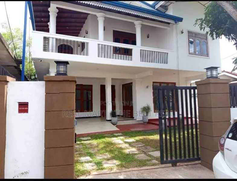 JA-ELA : 5-BR (14P) 2-STOREY HOUSE FOR SALE
