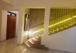 JA-ELA : 5-BR (14P) 2-STOREY HOUSE FOR SALE