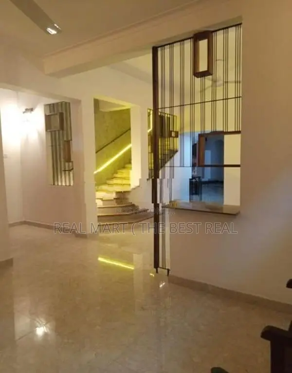 JA-ELA : 5-BR (14P) 2-STOREY HOUSE FOR SALE