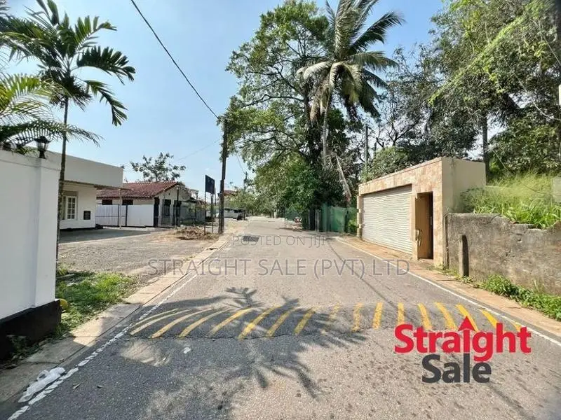 Land for Sale Opposite New Nawala Flyover in Ethul Kotte [LS 02]