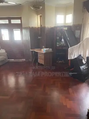 Luxury House For Sale in Park Road Dehiwala