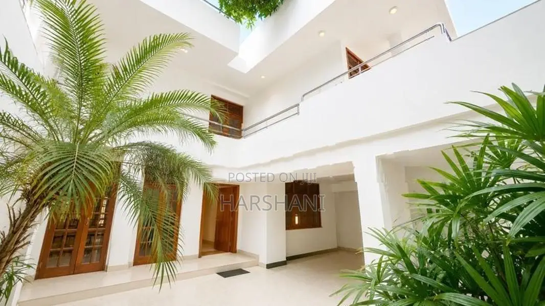 Three Storied Luxury House for Long-term Rent at Colombo 07