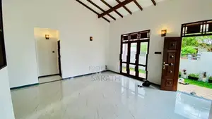 තනිමහල් අලුත්ම නිවසක් හෝමාගමින්