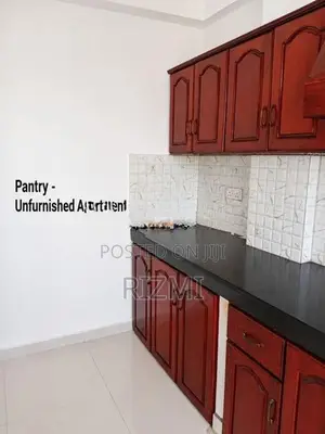 3BR apartment for rent in colo 4 shrubbery garden