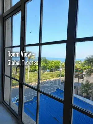 fully furnished 1700sq 3BR luxury apartment rent in colo 6 marine driv