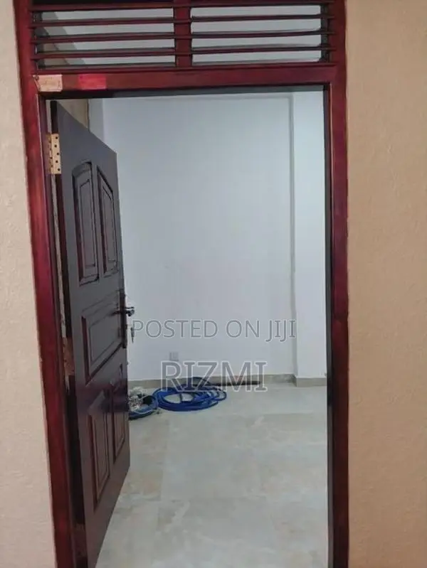 2 storey 3BR individual house for rent in dehiwala off zoo road
