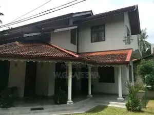 Furnished 2 Storey house rent in Negombo - Near the main road