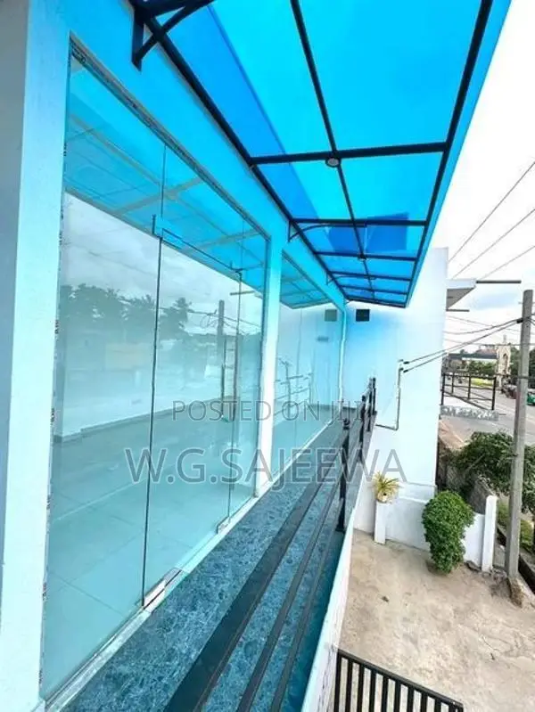 Main road facing Commercial Building for rent in Negombo - Colombo
