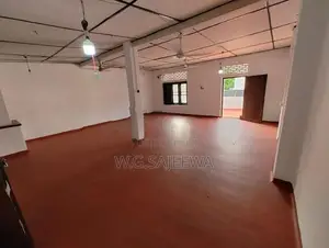 Commercial Building for rent in Negombo Town