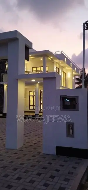 Brand new 2storey house for sale kadirana, Negombo